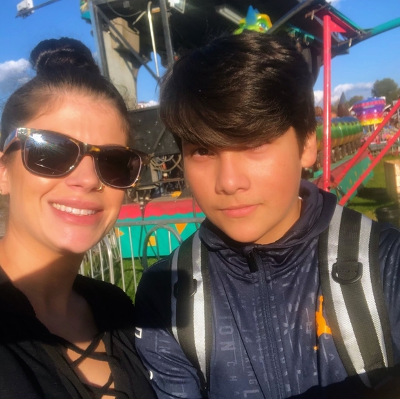 Meet your Posher, Posh - Picture 4 of 8